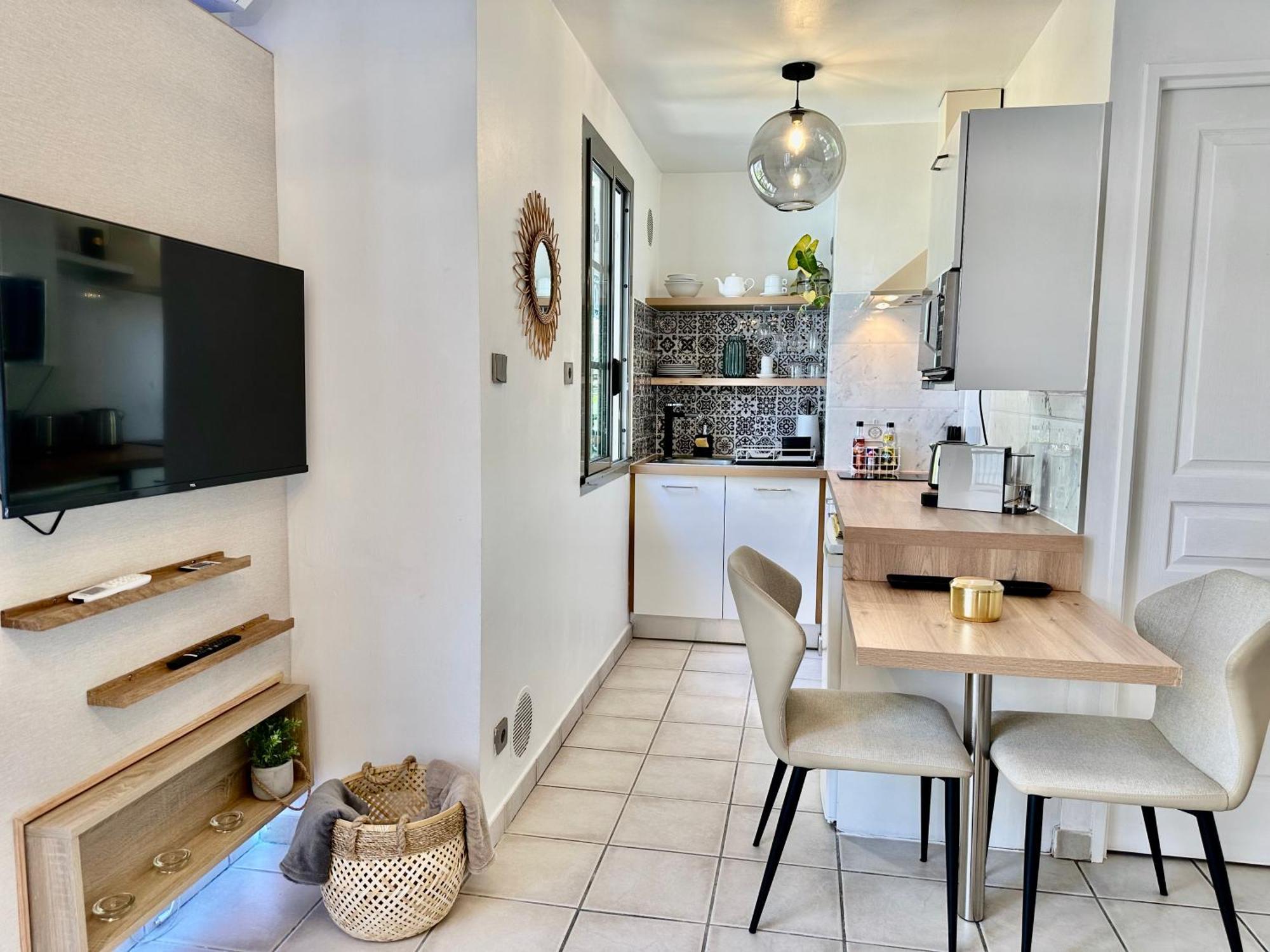 Le Coeur Daisy'L Saint Denis Centre Appartement Buitenkant foto